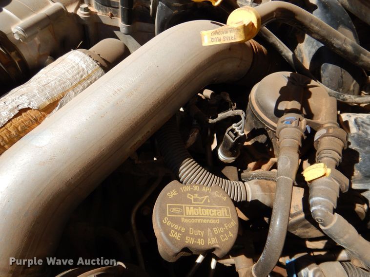 image for item DR2078 2014 Ford F550 Super Duty  Crew Cab flatbed truck