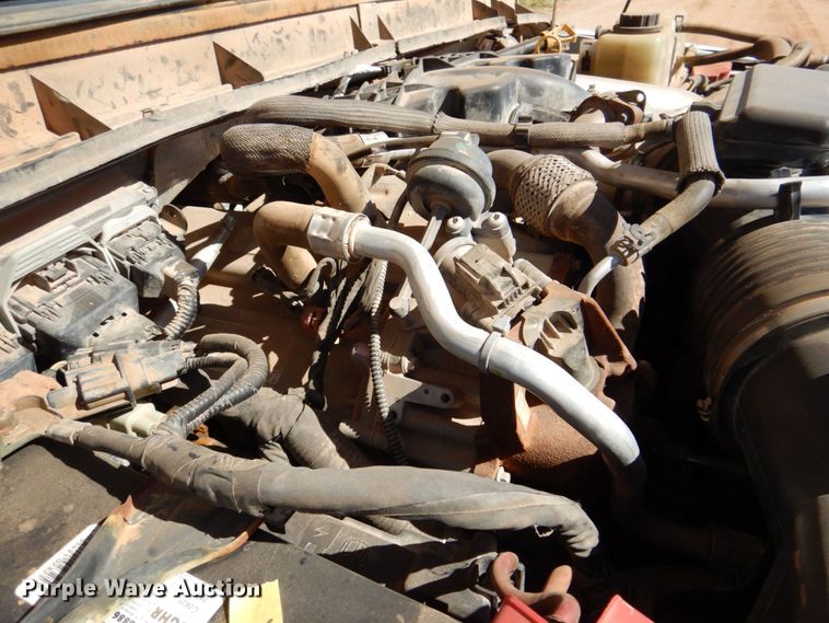 image for item DR2078 2014 Ford F550 Super Duty  Crew Cab flatbed truck