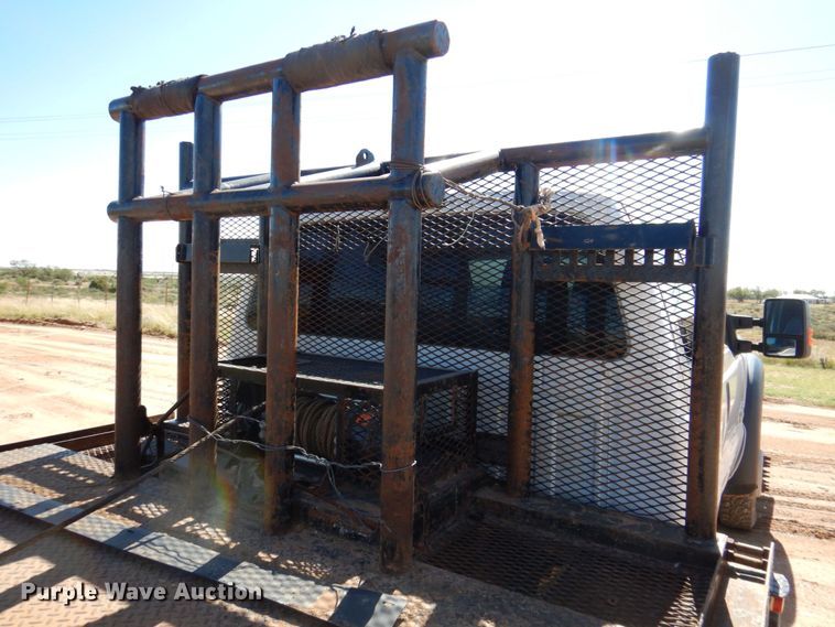 image for item DR2078 2014 Ford F550 Super Duty  Crew Cab flatbed truck