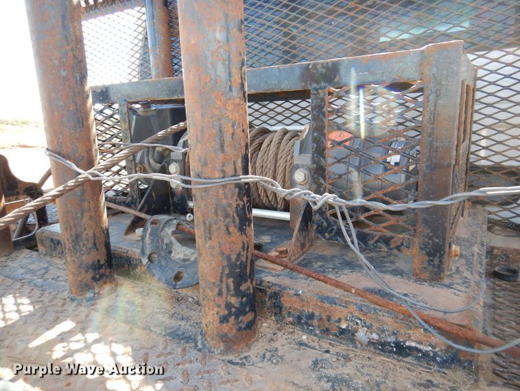 image for item DR2078 2014 Ford F550 Super Duty  Crew Cab flatbed truck