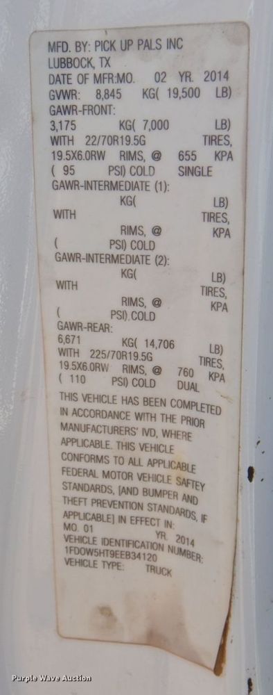 image for item DR2078 2014 Ford F550 Super Duty  Crew Cab flatbed truck