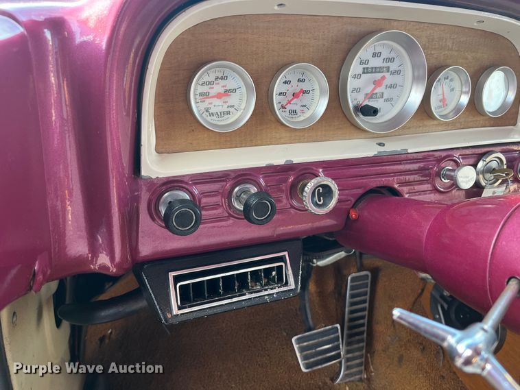 image for item DR7298 1962 Chevrolet C10  pickup truck