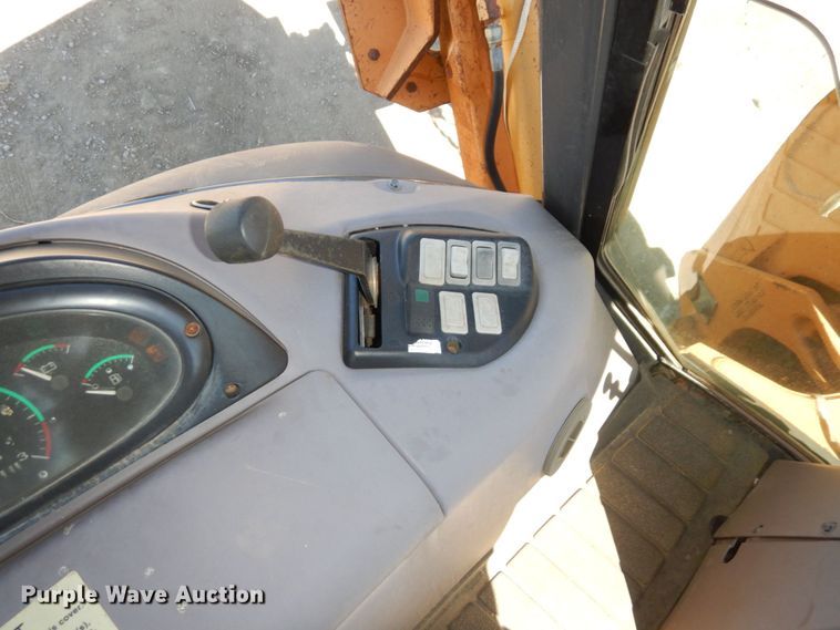 image for item DS1430 2004 Case 580M Series II  backhoe