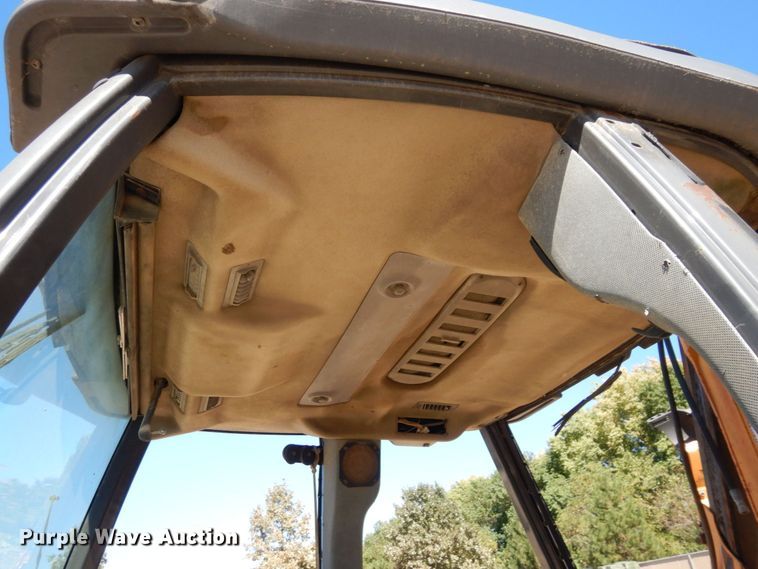 image for item DS1430 2004 Case 580M Series II  backhoe