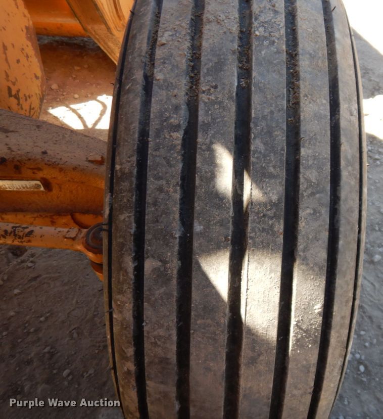 image for item DS1430 2004 Case 580M Series II  backhoe