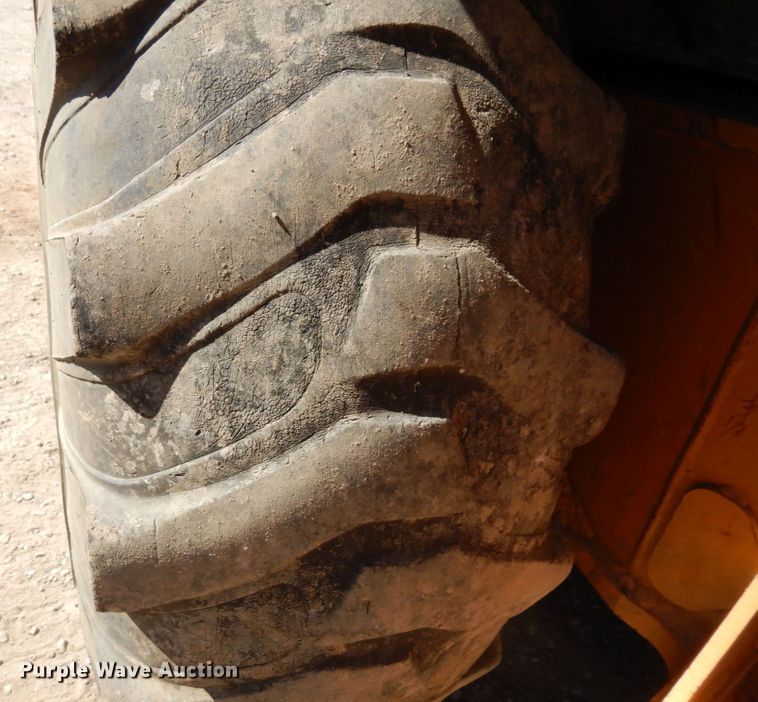 image for item DS1430 2004 Case 580M Series II  backhoe