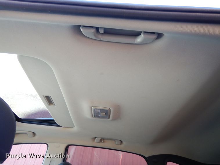 image for item DS1467 2013 Chevrolet Captiva Sport LTZ  SUV