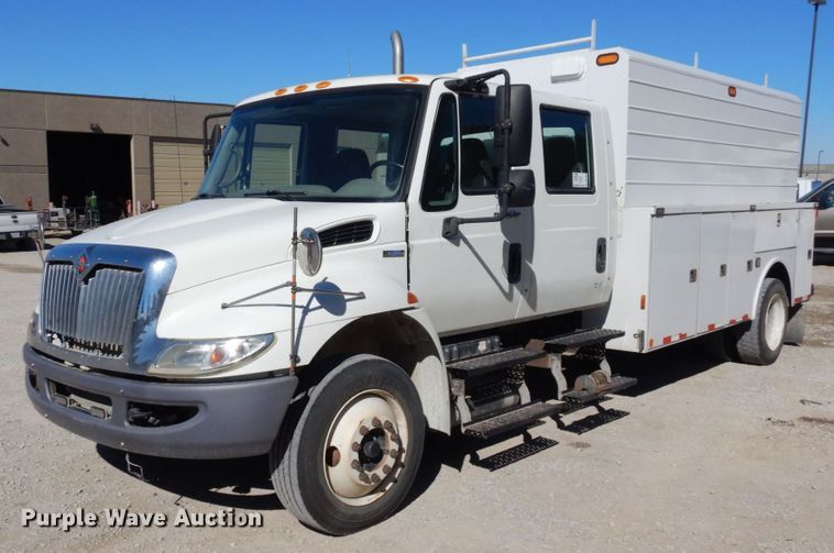 image for item DS1486 2009 International DuraStar 4300  utility / service truck