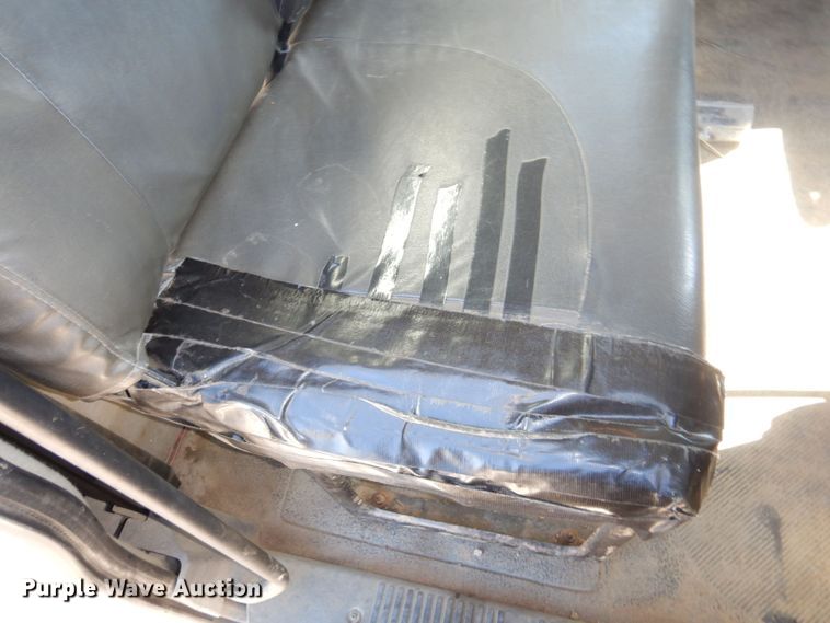 image for item DS1486 2009 International DuraStar 4300  utility / service truck