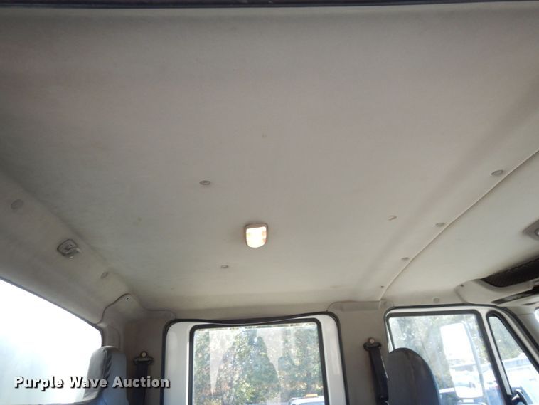 image for item DS1486 2009 International DuraStar 4300  utility / service truck