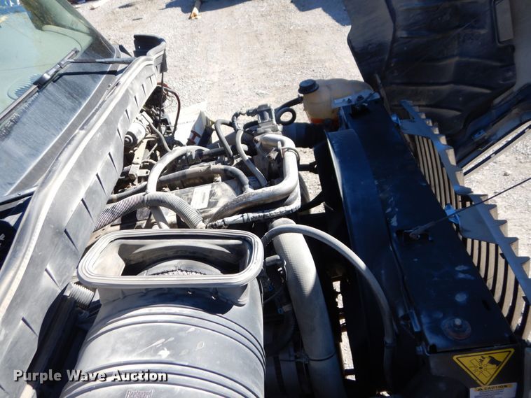 image for item DS1486 2009 International DuraStar 4300  utility / service truck