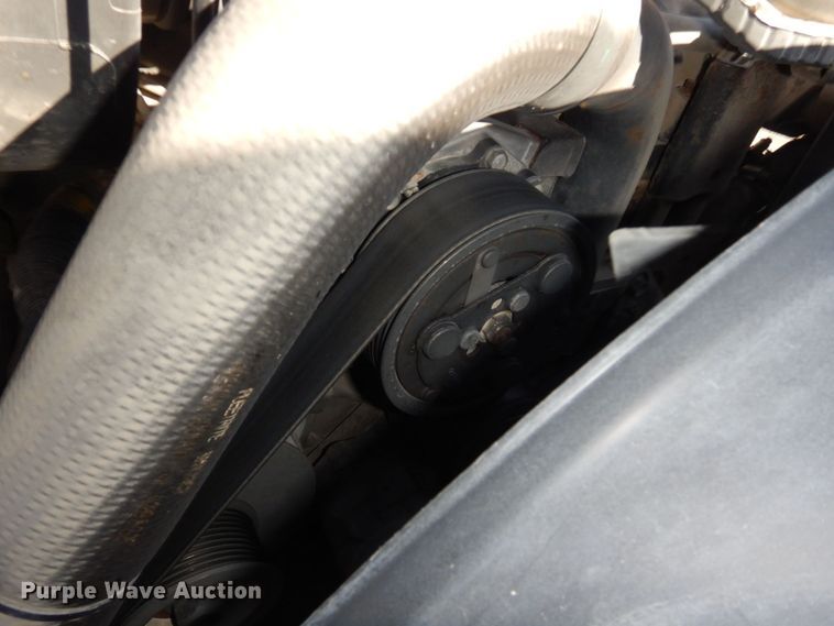 image for item DS1486 2009 International DuraStar 4300  utility / service truck