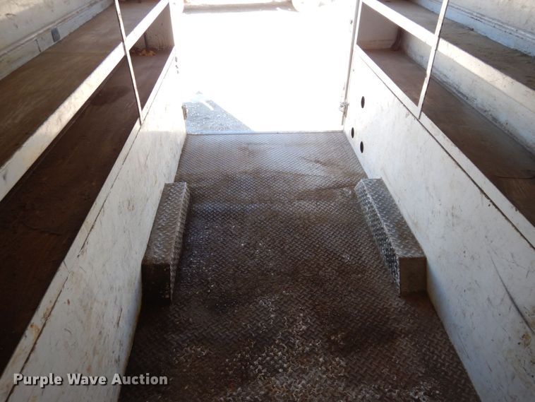 image for item DS1486 2009 International DuraStar 4300  utility / service truck