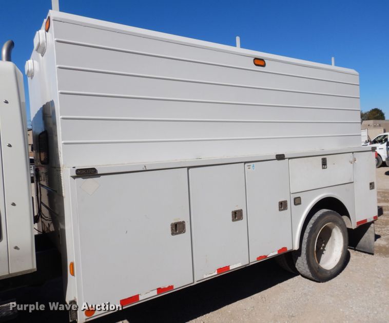 image for item DS1486 2009 International DuraStar 4300  utility / service truck