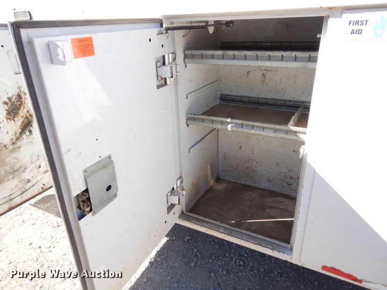 image for item DS1486 2009 International DuraStar 4300  utility / service truck