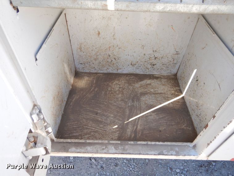 image for item DS1486 2009 International DuraStar 4300  utility / service truck