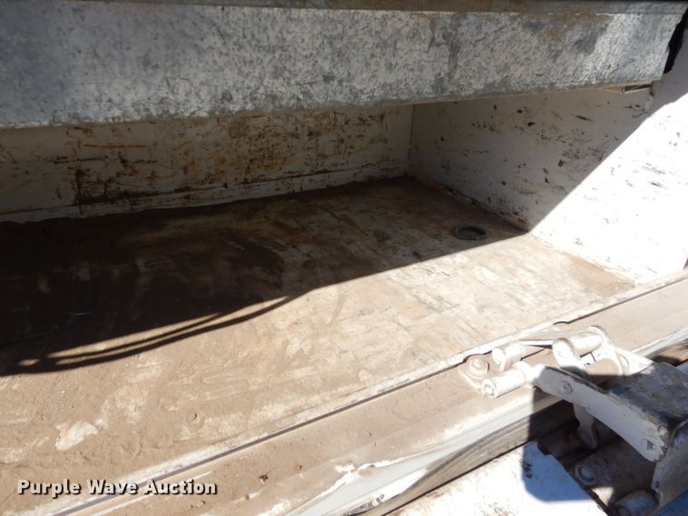 image for item DS1486 2009 International DuraStar 4300  utility / service truck