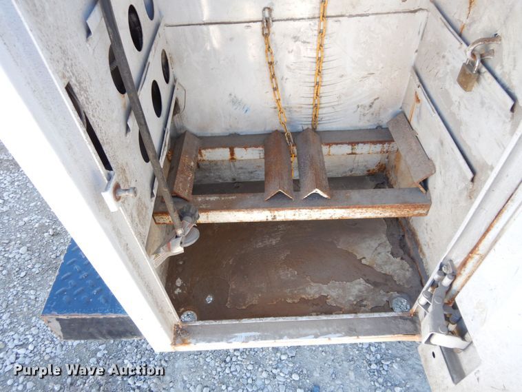 image for item DS1486 2009 International DuraStar 4300  utility / service truck