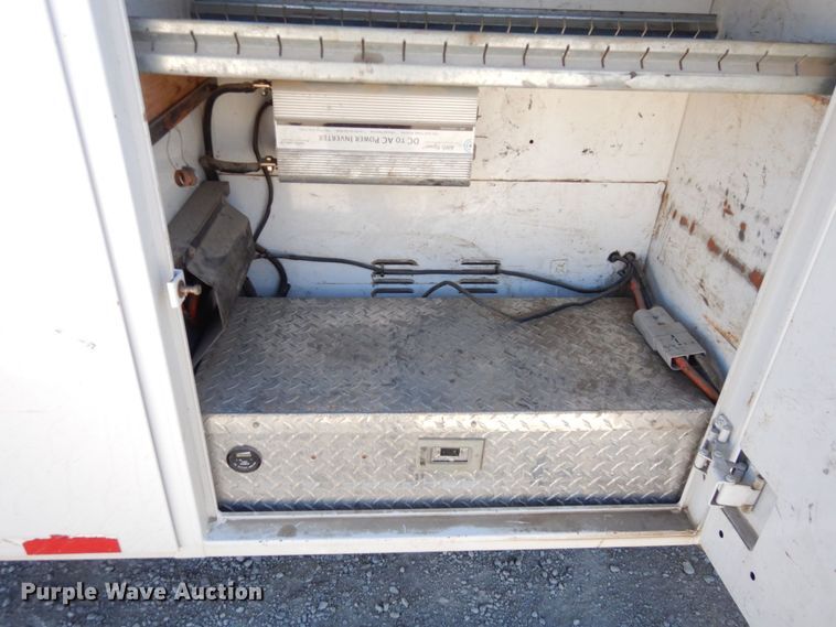 image for item DS1486 2009 International DuraStar 4300  utility / service truck