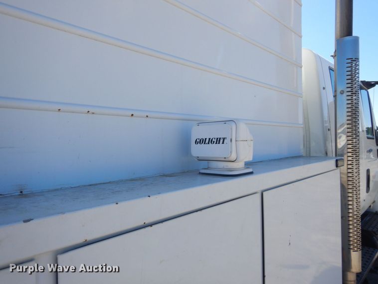 image for item DS1486 2009 International DuraStar 4300  utility / service truck