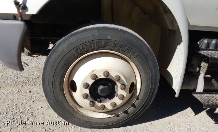 image for item DS1486 2009 International DuraStar 4300  utility / service truck