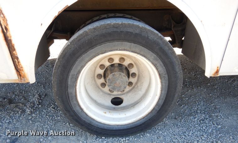 image for item DS1486 2009 International DuraStar 4300  utility / service truck