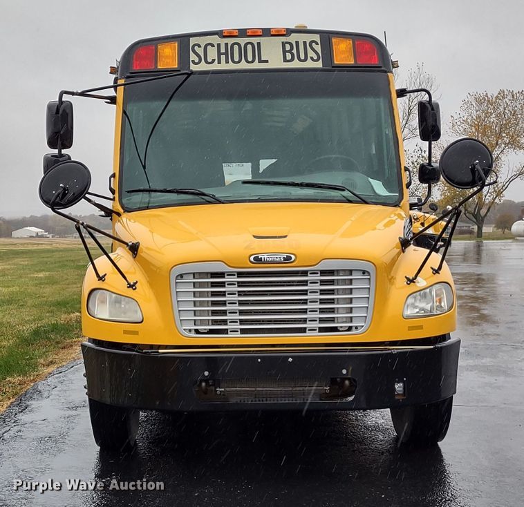 image for item DS1490 2010 Freightliner B2  school bus