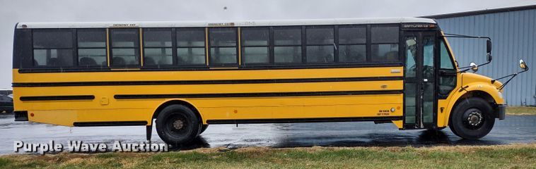 image for item DS1490 2010 Freightliner B2  school bus