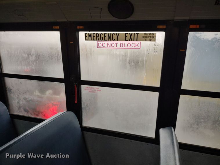 image for item DS1490 2010 Freightliner B2  school bus