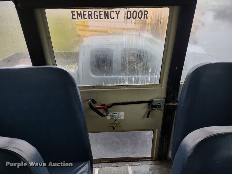 image for item DS1490 2010 Freightliner B2  school bus