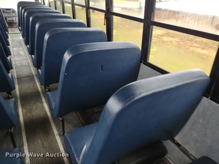 image for item DS1490 2010 Freightliner B2  school bus