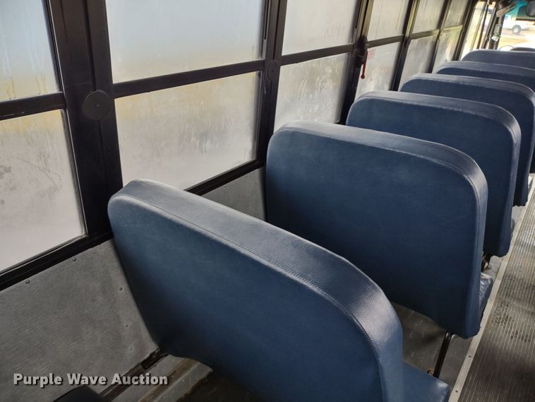 image for item DS1490 2010 Freightliner B2  school bus