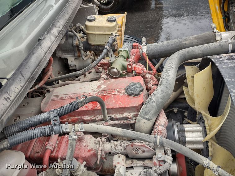 image for item DS1490 2010 Freightliner B2  school bus