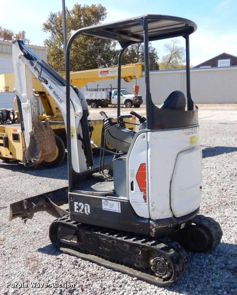 image for item DS1496 2015 Bobcat E20  mini excavator