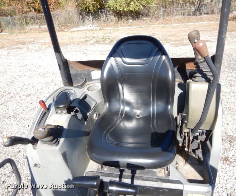 image for item DS1496 2015 Bobcat E20  mini excavator