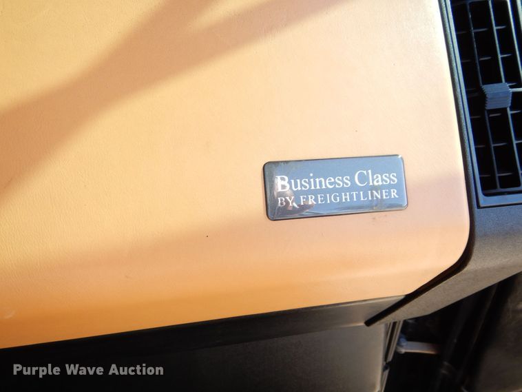 image for item DS1503 2002 Freightliner Business Class FL60  flatbed truck