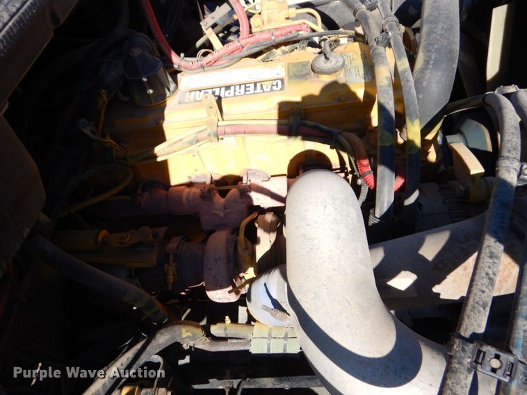 image for item DS1503 2002 Freightliner Business Class FL60  flatbed truck