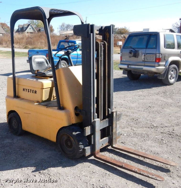 image for item DS1505 Hyster  forklift