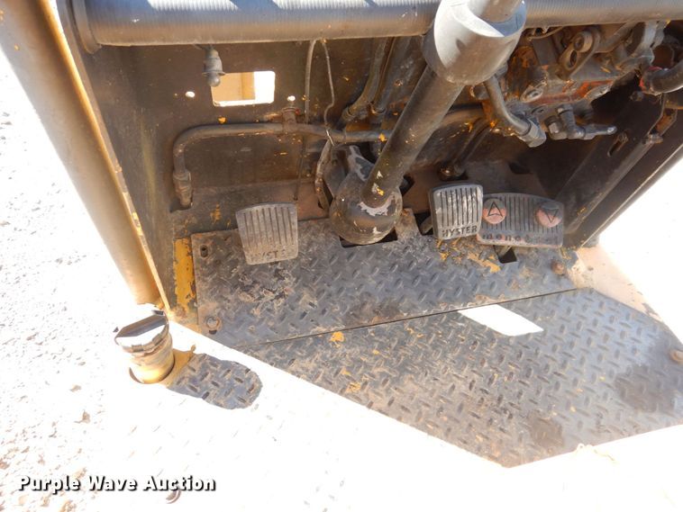 image for item DS1505 Hyster  forklift