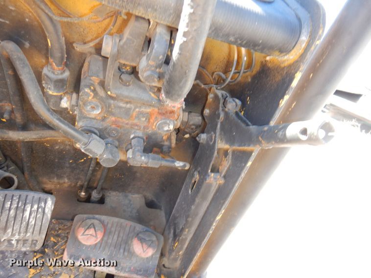 image for item DS1505 Hyster  forklift