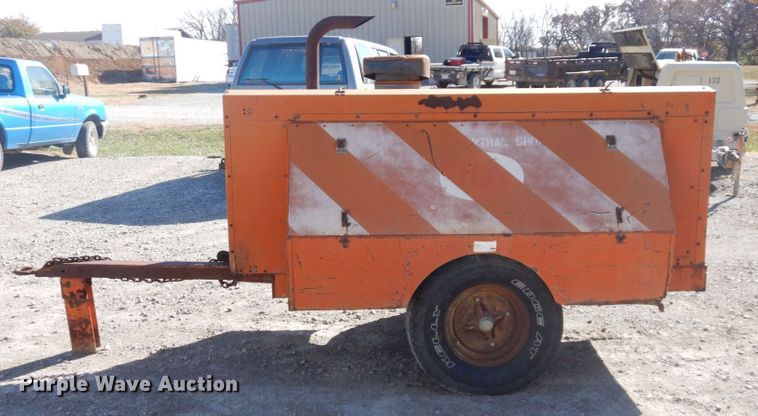 image for item DS1506 1981 Joy D0185QP21C1EB  air compressor