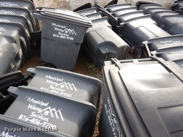 image for item DS1533 Approximately 50 Toter trash cans