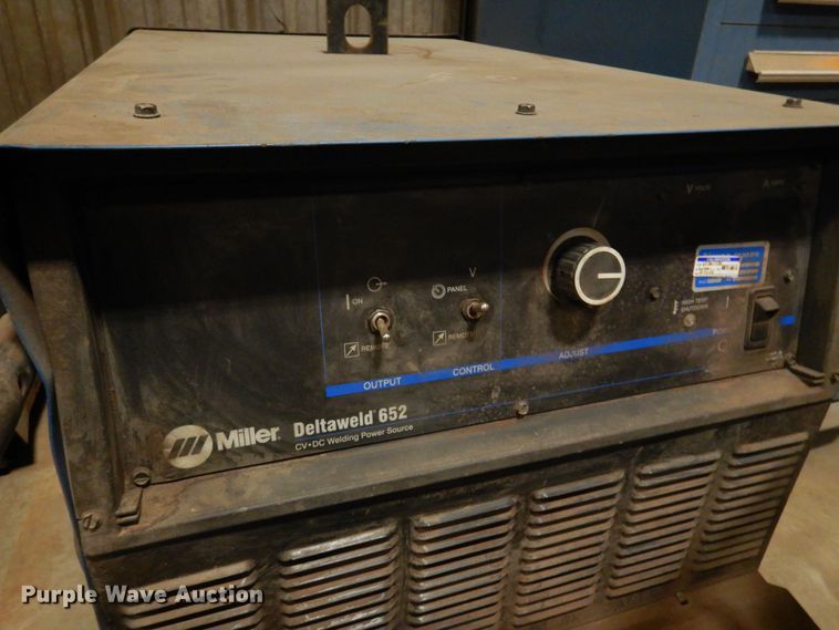 image for item HF9412 Miller Deltaweld 652  welder