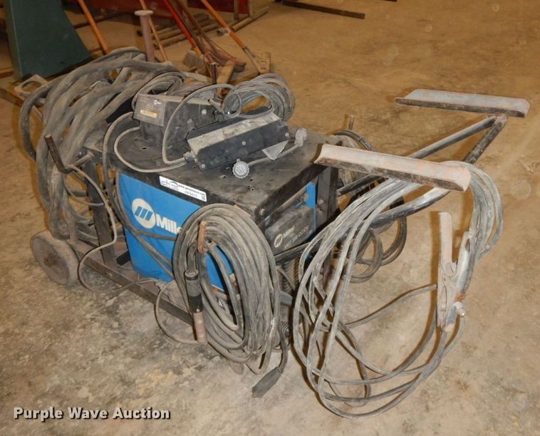 image for item HF9415 Miller XMT350  welder
