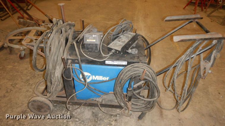 image for item HF9415 Miller XMT350  welder