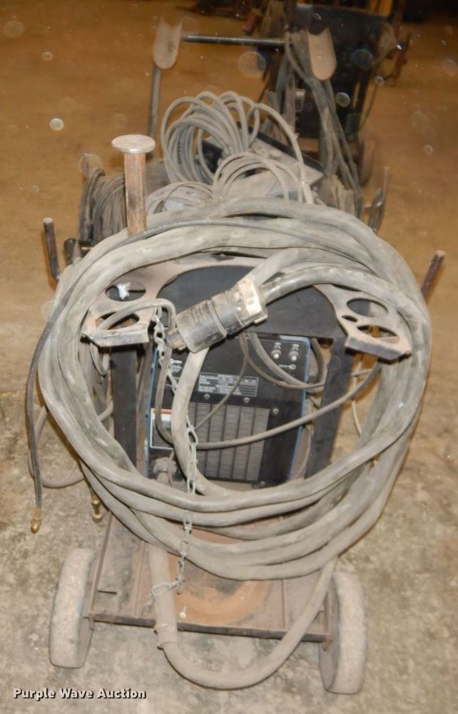 image for item HF9415 Miller XMT350  welder