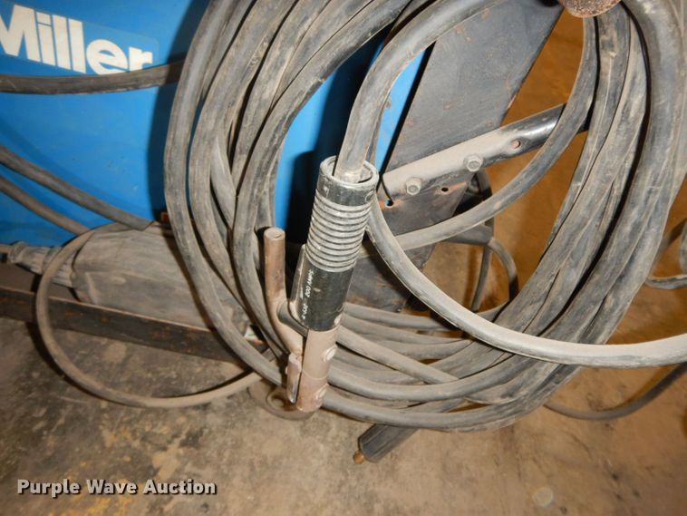 image for item HF9415 Miller XMT350  welder