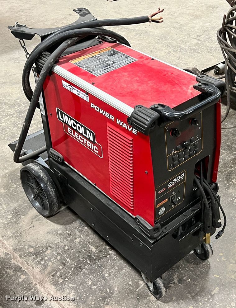 image for item HF9418 Lincoln Electric C300  welder