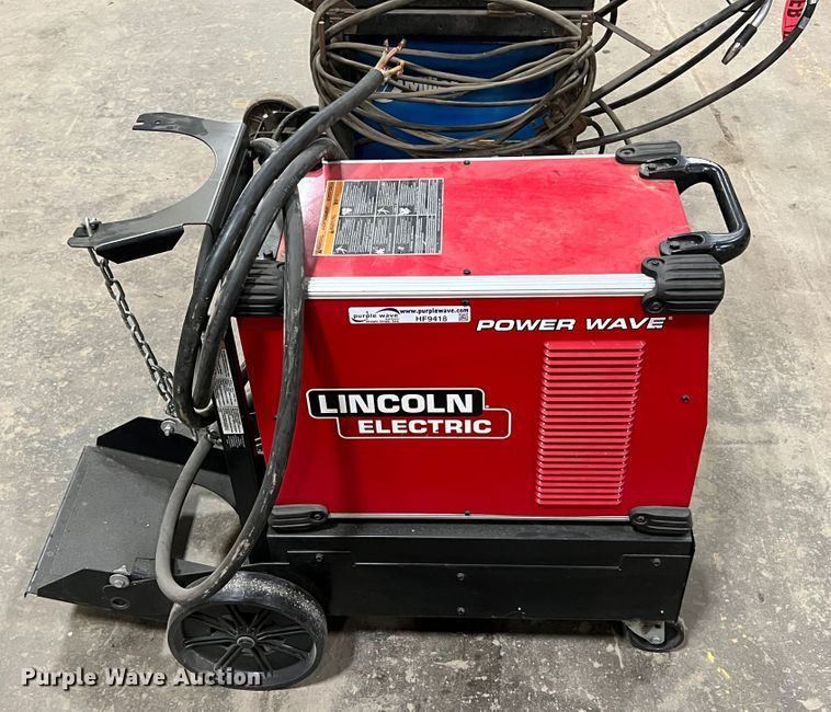 image for item HF9418 Lincoln Electric C300  welder