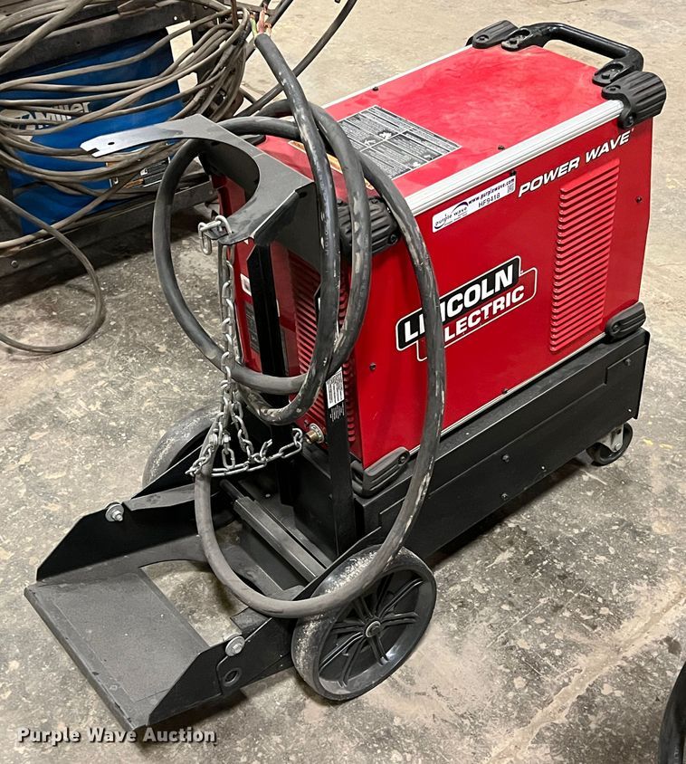 image for item HF9418 Lincoln Electric C300  welder